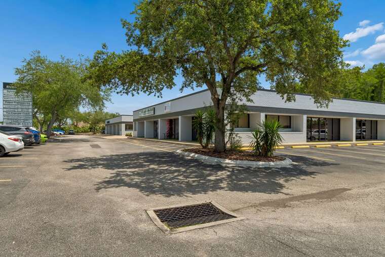 Ehrlich Square exterior